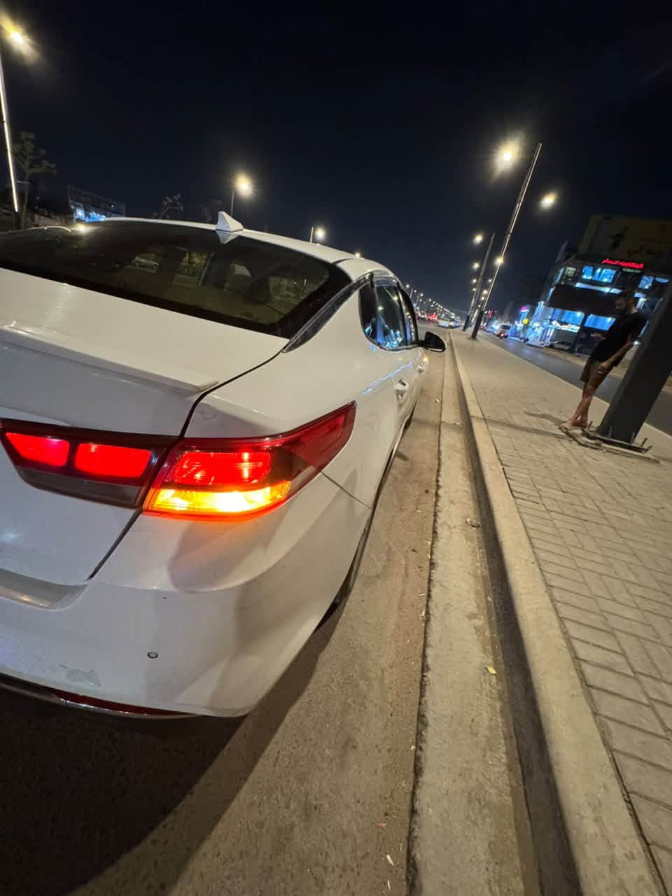 سلام عليكم 
كيا اوبتما 2018
ادوات ادوات كصه جنطه فقط بيع بدون مراوس فقط بيع 
غاز غاز خط واحد 
سيارت متأومه شمالي طبق الاصل سنويه لحد ال31 
ليبل بلباب + رقم شاصي بلجامه مطابق مع السنويه 
مكينه كفاله 
تبريد ثلج 
دوشمه 
شاشه 
لدات زنون 
تخم تاير جديد 
سعر45 مجال بسيط كلش 
مكاني بصره 
***********
