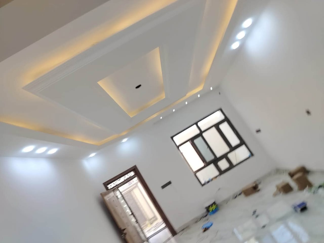 مكلف بل نشر) السلام عليكم يوجد كادر داخل العلم وتكريت مستعدون تجهيز جبسن بورد سقوف الثانويه بديل الرخام بديل الخشب +صبغ شغل درجه اوله شرط ضمان الرقم للاستفسار ***********
