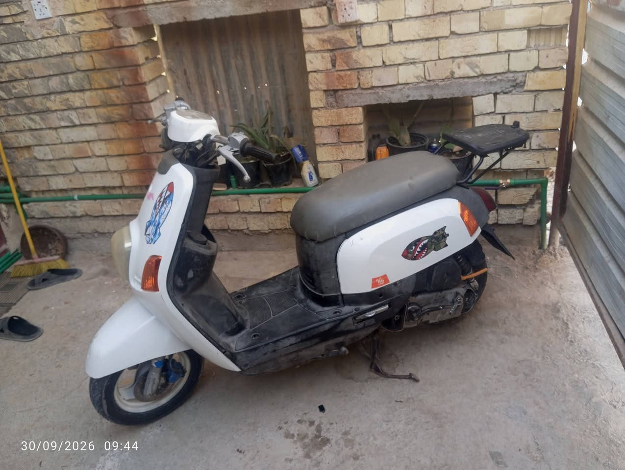 دراجه بوليس شغاله هندر واحد نقص باتري وبيه صوت مال كلج دراجه وين ما يعجبك روح بيه تخبل ولله محرك مفتوح محرك يخبل بس لكلج لمامي يرادله ترتيب مكاني الدوره السعر 400 رقمي واتساب ***********

نص مكتوب في الصور:
- 30/09/2026 09:44