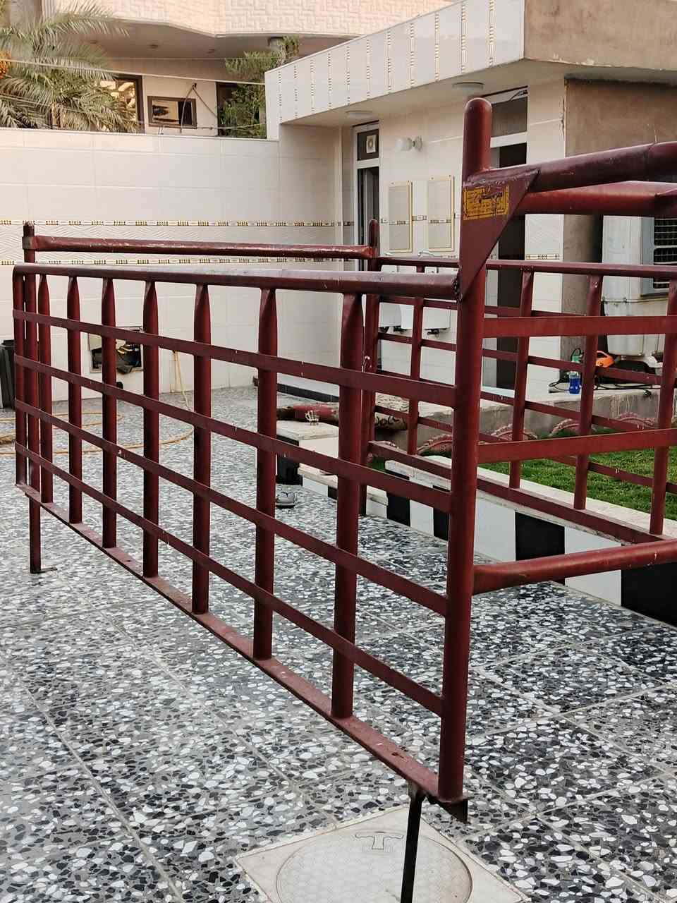 سلام عليكم البيع محجر فحل  بوري ثقيل نضيف سعره 450وبي مجال مكان بغداد ***********
