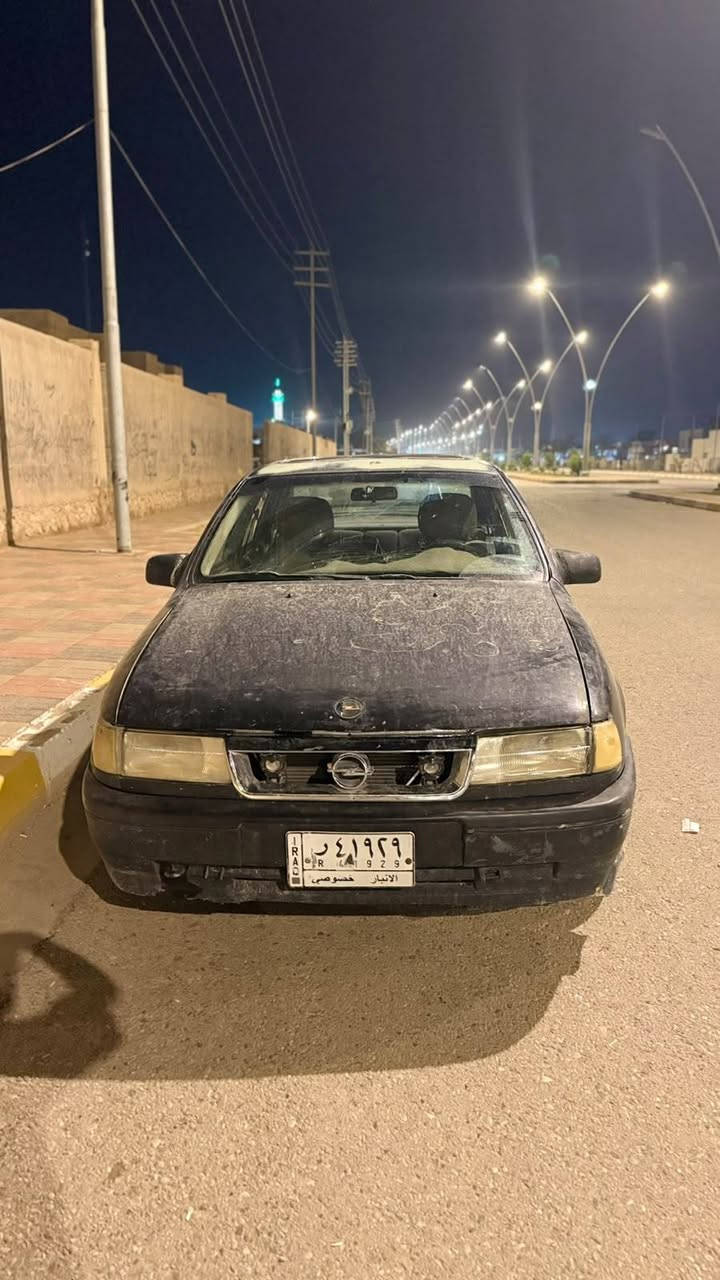 فيكترا صندوق • ١٩٩٢ • محرك ١٦٠٠