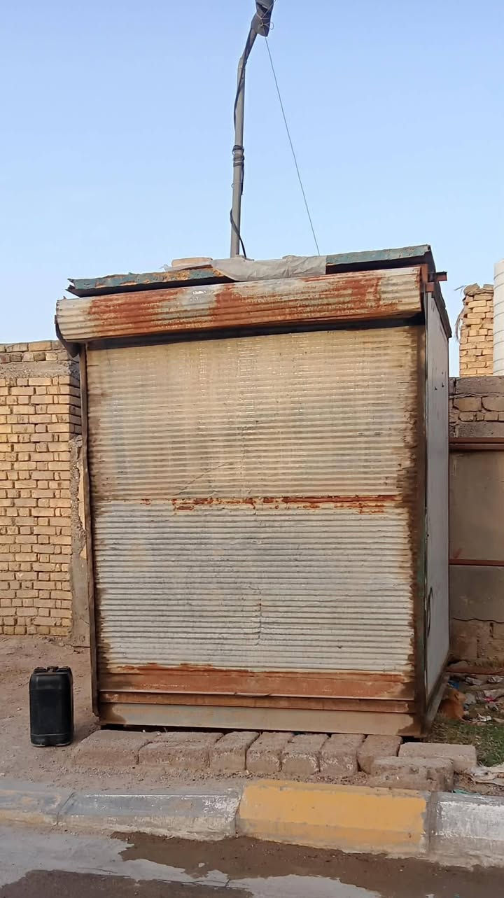 السلام عليكم كرفان للبيع العرض مترين وربع وارتفاع ثلاثه وربع ***********
