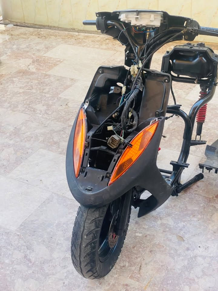 شاصي كامل مكفول اوراق غراض كامله مجامع سوادات ويل صدر ضفيره عينه دبل خلفي سوبر الشراي يتصل ***********المكان عمارهه
