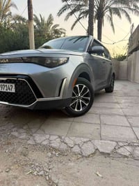 🚘 كيا سول 2023 للبيع 🔹 ماشية 26 ألف كم 🔹 فول مواصفات عدا الفتحة 🔹 السي...