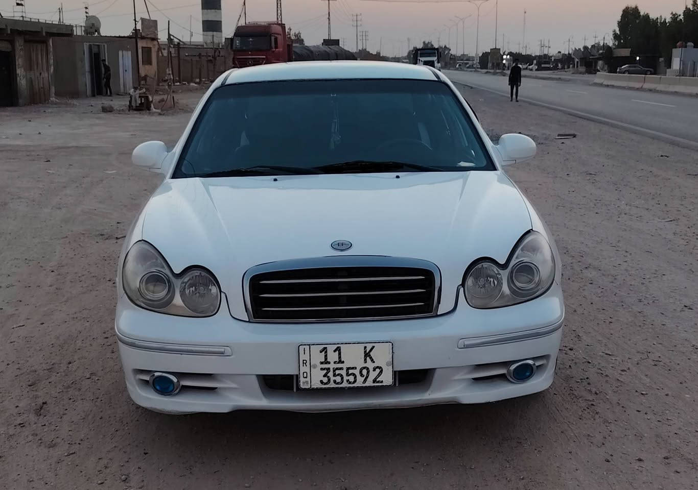 سوناتا وفود
نضيف وجاهز 
2001 بغداد
سنويه 2030
محرك وكير حاويه جدد
حداديه جديده 
كهربائيات كله شغاله
مصبوغه عام جماليه 
تبريد جديد
كامره . وشاشه 
هزه جديده 
السعر 59
***********

