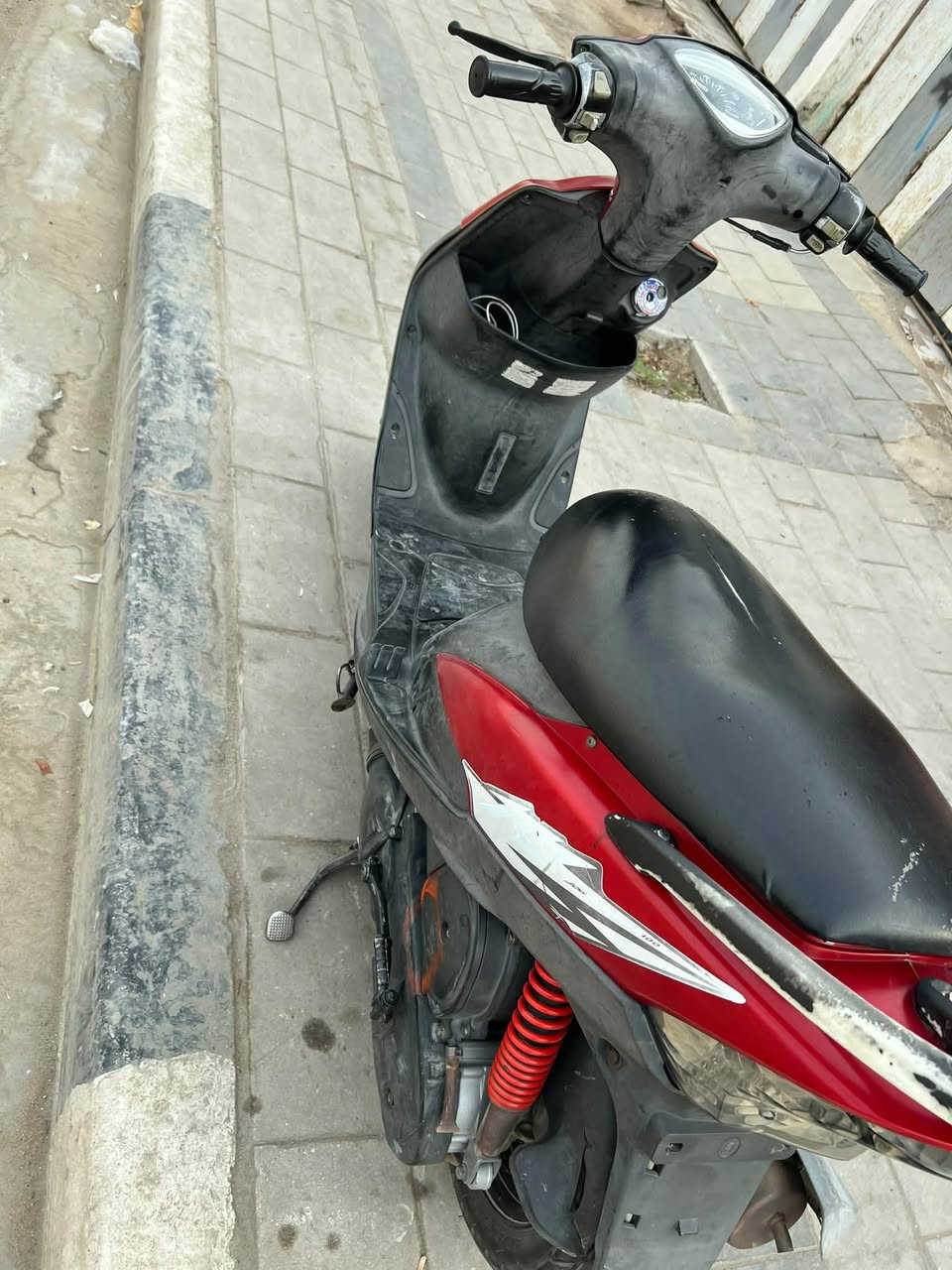 ماكس • مامفتوحه • مابيه نقص