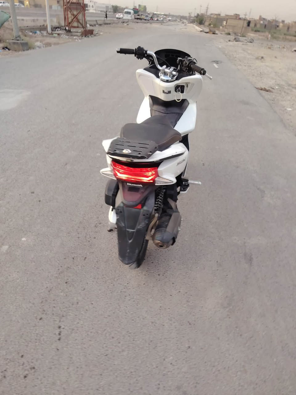 السلام عليكم Pcx جيل الثاني مكينه 125c دراجه غرسه مكينته ناعمه سلف من اول نكره حساس (A) ازدحام شغال يداة تتدفئه كهربائيات شغاله من ناحيات هورن دبل اشاره تك اشاره لايت عالي ناصي كلهن شغالات دراجه مملعوب بيه مكفوله جيب فيتار وتعال
#سعر1550 وبيه مجال حك الجيه فقط مكان بغداد الشعب
 ***********
