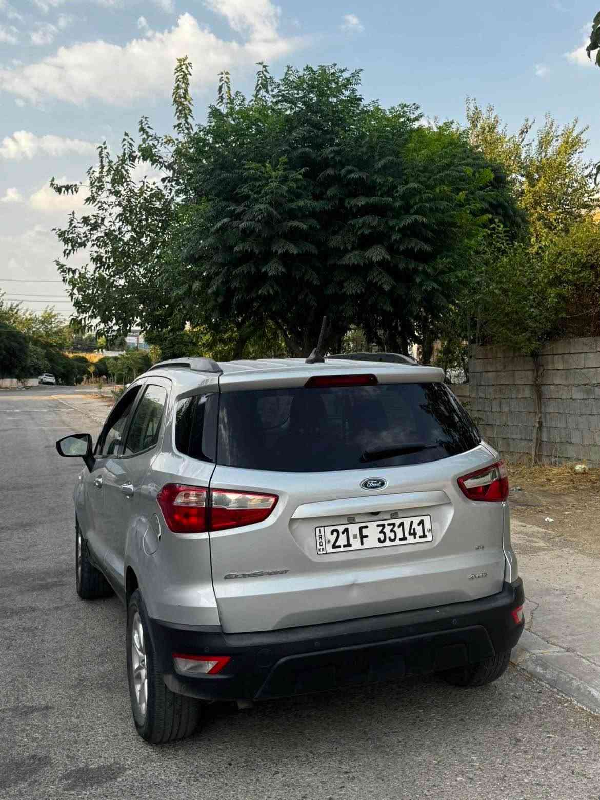 فۆرد ئیکۆسپۆرت ٢٠١٩ دەبل ئەکسل مواسەفات se دەبل ئەکسل سلاید شاشە گەورە تەحدید سورعە هتد… بۆنیت بۆیاخە و دەعامی لەسەر ساخی بۆیاخ کراوە بۆ فرۆشتن و گۆرینەوە بە شتێک بەدلم بێت  *********** السليمانية, العراق

