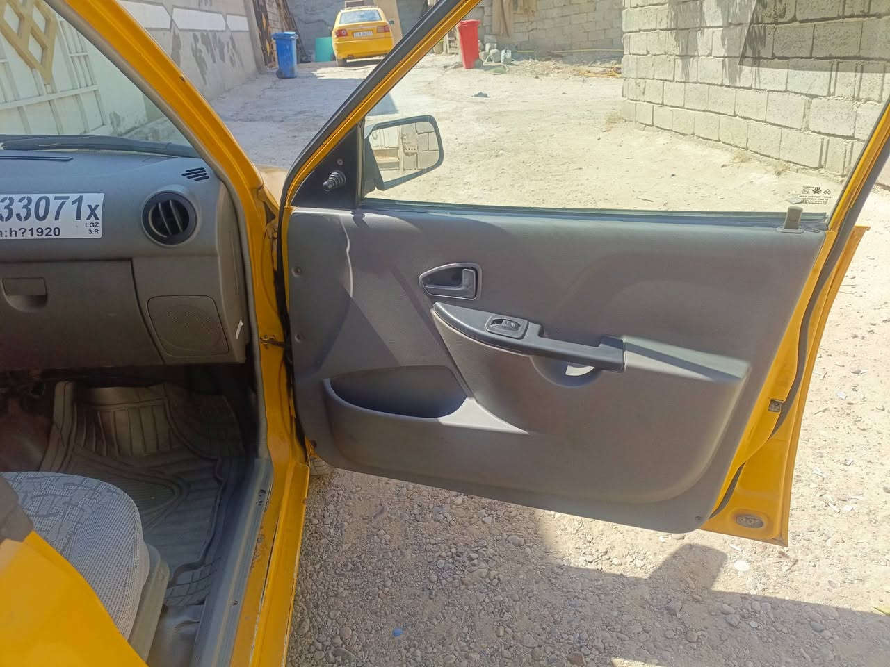 سلام عليكم سايبا 12 مصفره خط وبحث وهيئه وغرامة رقم بغداد انكليزي بسمي شخصيا تحويل مباشر مكينه كير تبريد تدفئه جدد لاتبخير ولاتنقيص تريك وين ميعجبك حماوه ربع ثابته كهربائيات كلها شغاله وبلاديه بدون تجطيل سياره بدون ضربه وتبديل بلاديه السعر 27 ورقه مكاني بغداد الاستفسار على الرقم ***********
