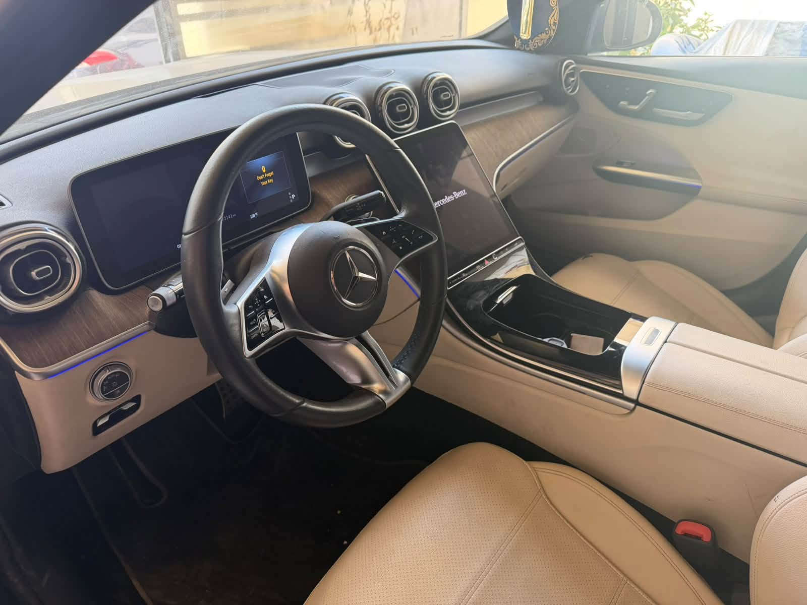 🚘 Mercedes-Benz C300 

موديل 2023

واتساب متوفر او الاتصال 

📞 ***********      

📍 العنوان: بغداد -- الدورة 

ملاحظة ( السيارة كفالة عامة بدي ) 

مبدل محرك السيارة وجميع العقول الضفائر مشتغلها يم مهندس صفاء 

✨ Mercedes C300 2023 –  مميزة جداً

ا🔹السياره حادثها تقرير مياة امطار 

🔹 جميع الـ Airbags سليمة

🔹 Panoramic Roof –  فتحة سقف سلايت

🔹 Heated & Ventilated Seats – تدفئة وتبريد  للمقاعد 

🔹 Ambient Lighting – إضاءة داخلية محيطية

🔹 Digital Cockpit

🔹 Large Central Display

🔹 Apple CarPlay & Android Auto

🔹 Keyless Entry & Start

🔹 كامرا وحساسات Park Assist

🔹 LED Lighting

🔹 Electric Seats

🔹 Dual-Zone Climate Control

🔹 Multi-function Steering Wheel

🔹 Premium Interior

مرقمة بغداد مميز  السيارة هزه وفحص وترقيم جديد

🇩🇪 C300 موديل 2023  بمواصفات راقية 

عداد 72 الف كيلو متر 

-----

السعر 27500$
يعني دفترين و 75 ورقة وبيها مجال 

رجاء الشراي فقط يتصل كلش موضح بالاعلان
