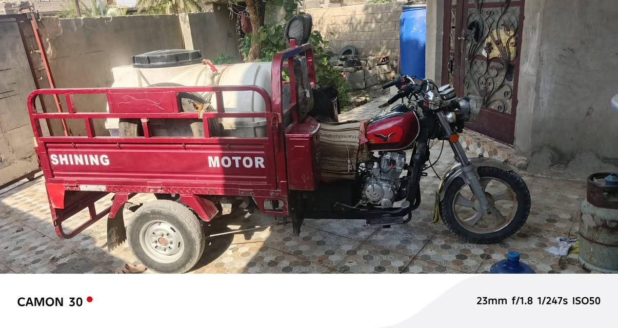 سلام عليكم ستوته للبيع موديل ٢٣نضيفه اسعر ١٧٥٠وبيهه مجال قليل مكاني ديالى بلدروز متواج خاص

نص مكتوب في الصور:
- CAMON 30 23mm f/1.8 1/137s ISO50
- CAMON 30 23mm f/1.8 1/247s ISO50