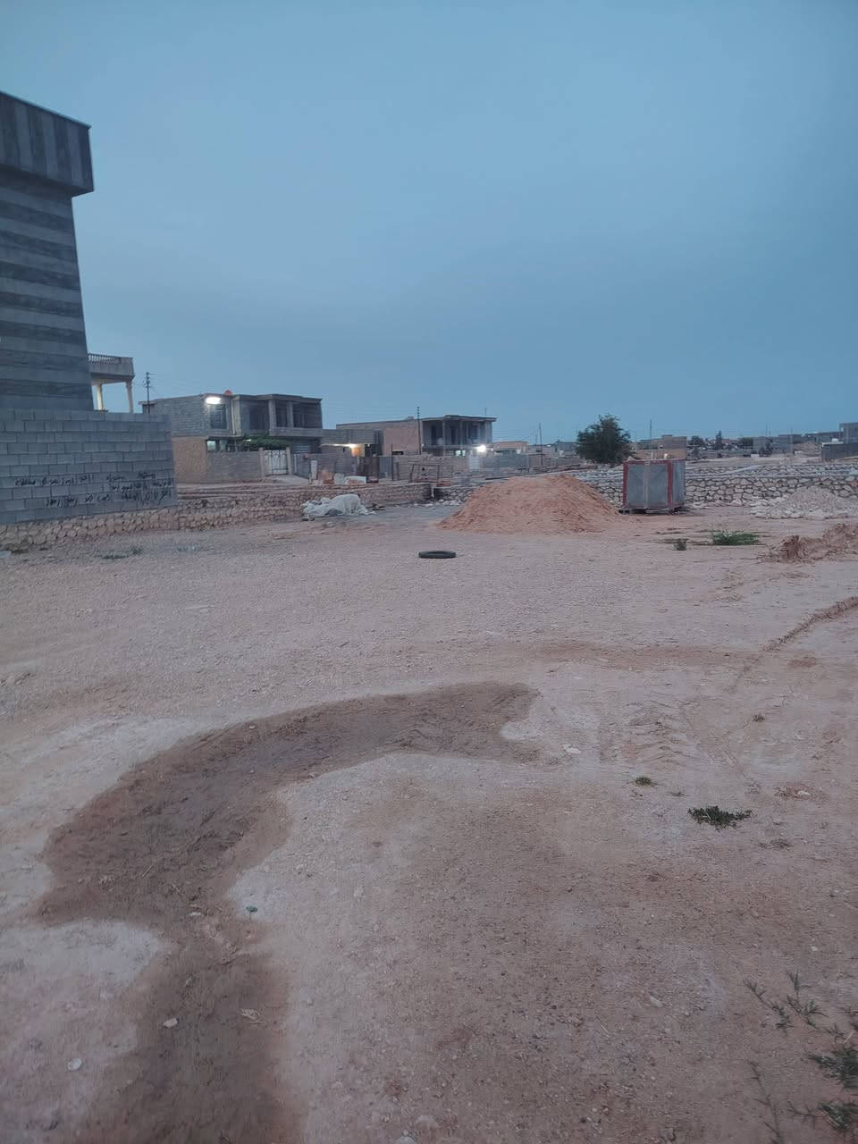 قطعة أرض 250 متر طابو صرف للبيع
قرب المركز التخصصي للأسنان الجديد
واصله كافه الخدمات
#السعر_8_ملايين
***********
