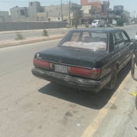 من رخصت لادمن سيدان موديل92سياره محرك كير شرط لباقي شوف لعين ساره دوات...