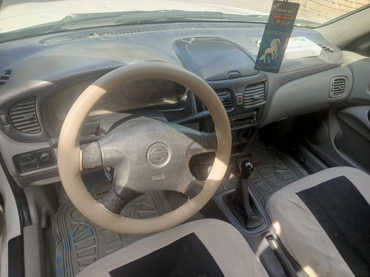 نيسان صني • ٢٠٠٢ • محرك ١٨٠٠