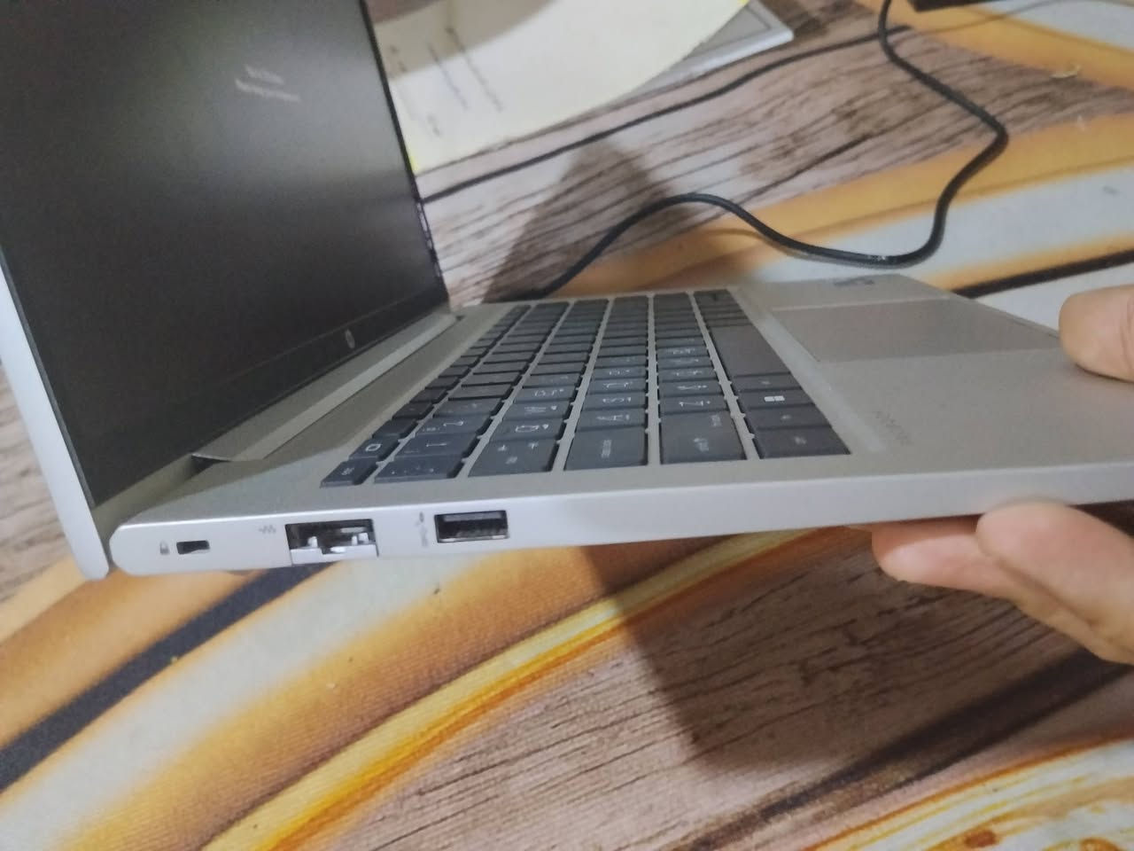 حاسوب hp
💻 المعالج:AMD amd ryzen 5  5600 ما يعدر الجيل11 من كوراي 5او 7 
وياقي المواصفات مكتوبه في الصور 
هارت ssd256 M.2
رام 16
ونتوز 10 pro و أقدر على التحديث لا11 pro
✨ مناسب للمهندسين والطلاب والاستخدام اليومي والبرامج الهندسية الخفيفة.
💰 السعر: خاص
📍 المكان: النجف الأشرف يوجد توصيل 
📞 للحجز والتواصل: ***********
