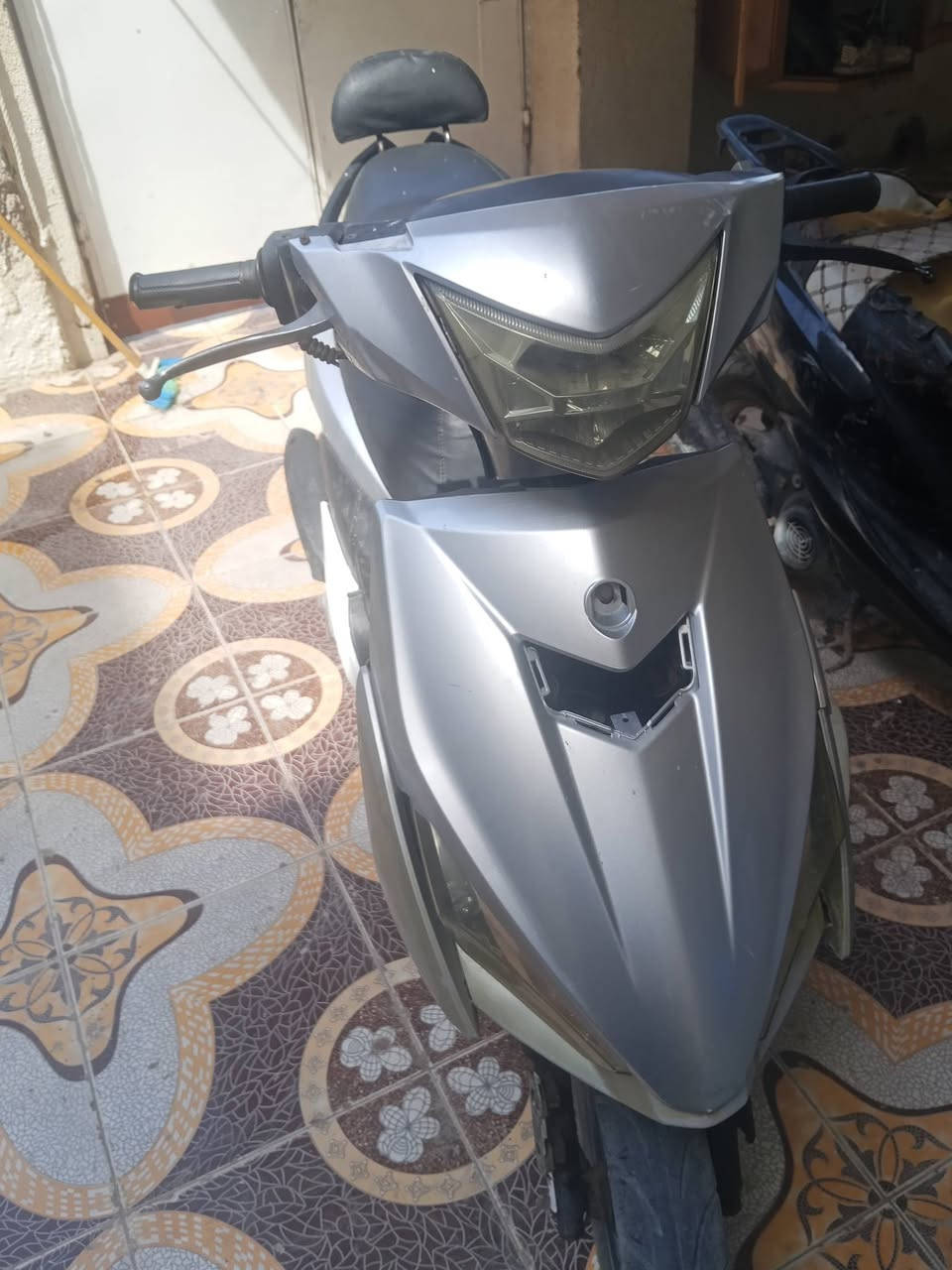 متوازي سعر 400 مكان بصره ***********
