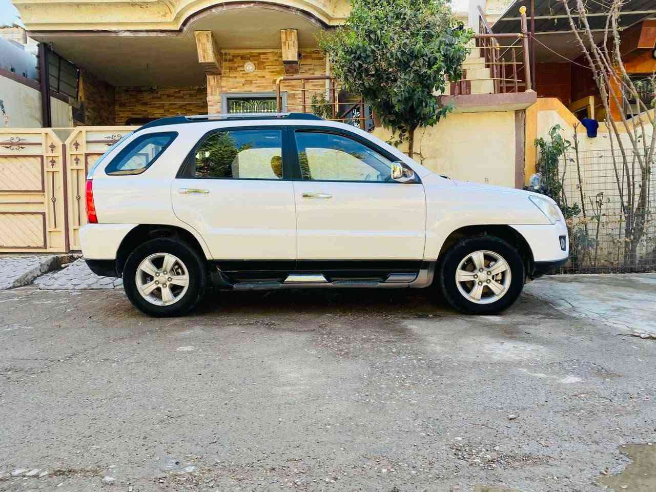 کیا سپۆڕتاج 2010 گێڕ ئۆتۆماتیک ڕەقەم سلێمانی بێ بۆیاخ یەک دوو شوێن ساردی بچووکی هەیە گێڕ و مەکینە و تەبرید و تەحویل و غەڕامە بە شەرت نرخی 120 گەڵا و مەجال شوێن هەڵەبجەی تازە 
***********
***********
کۆڕەک واتساپی هەیە 

كيا سبورتاج 2010 كير اوتوماتيك رقم سليمانية بدون صبغ فقط مكانين بارد گير و مكينة و تبريد و تحويل و غرامه بشرط السعر 120 ورقة و مجال مكان السيارة حلبجه الجديد والاتصال على هذا الارقام الي مسجله فوك كورك بي واتساب
