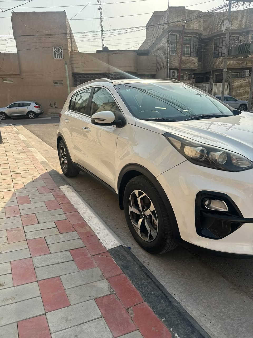سلام عليكم سبورتج 2019 خليجي مكفوله كفاله عامه عده كم رصعه صغار ومبينات بالسونار السياره فول مواصفات بنوراما كشنات جلد احمر وبصمه السياره كلش جديده ونظيفه ماشيه ١٥٦ كم السياره كلشي ما معتازه ومابيه كل مصرف مكان السياره كربلاء ورقمه كربلاء السعر 173وبي مجال ***********
