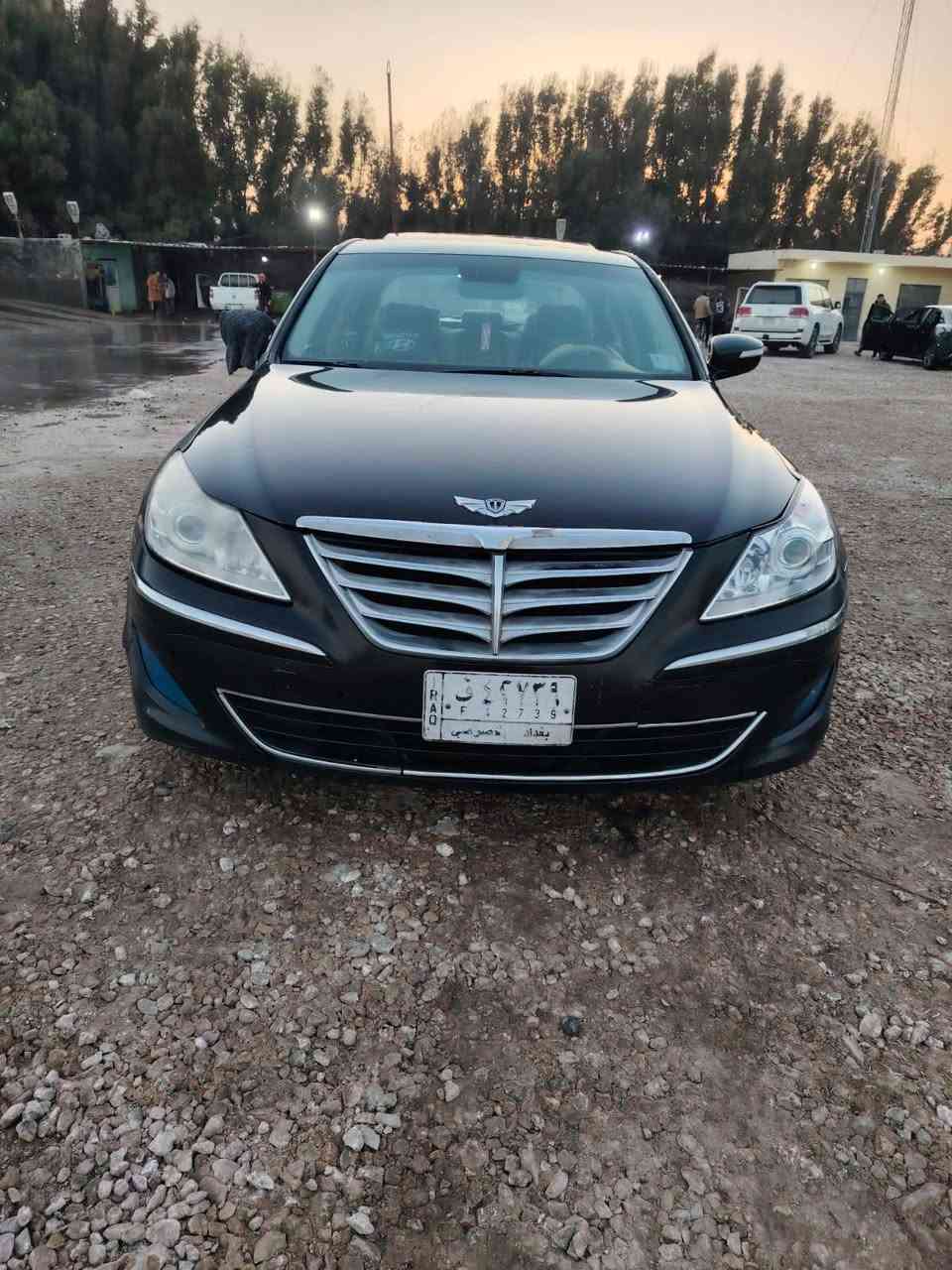 السلام عليكم
جينيسز لون اسود وارد امريكي 2013
جاملغ ضربتهاا 
مكينه وكير وحداديه مكفول
فول مواصفات 
السعر 110 وبيها مجال بيع او مراوس 
***********
