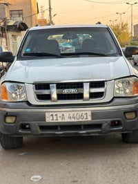 سياره ازوزه 2006 للبيع سياره حيل حلوه ومكفوله كير ومكينه 6 سلندر 3700 ...