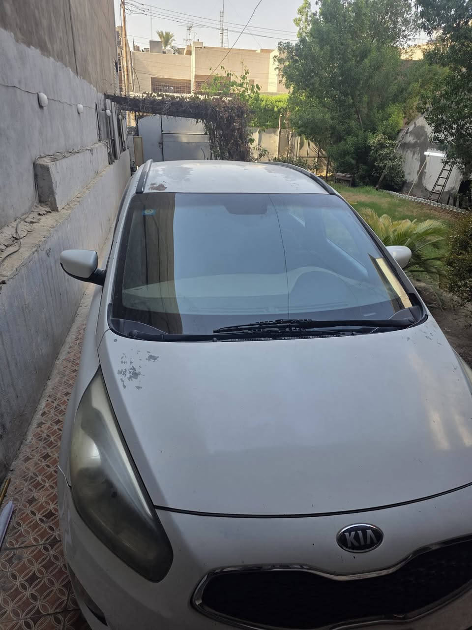كيا كارنز موديل  ٢٠١٤ بغداد لدولي باسمي  7 راكب محرك 2000 دوش خليجيه مكفوله بيه تقشير قماره وبنيد بمكانات 
لجاملغ لخلفي بارد بنفس المكان بي كارت
  تدفئه تبريد حساسات  ستيرن  وحساس خلفي
 طخم تايرلايت كشاف
 السياره جاهزه من كل نقص العنوان بغداد قرب معمل غاز التاجي السعر ١٢٠ورقه ماشيه ١٦٢كيلو اكو مقطع فديوه موضح كلشي بيه رجاء الجاد بالشراء يتصل لا تواعد وتجي تنطي سعر مو سعره لسياره جاهزه ومابيه غير لملاحضات المذكوره وسعره معقول 
وتساب***********
