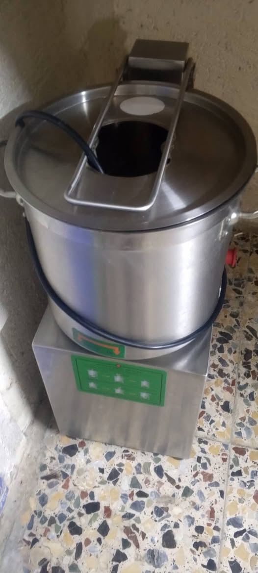 براد عامودي • خلاط حمص وسط