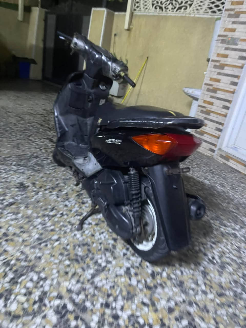 سكنس نثيه دراجه بلاديه وجاهزه كهربائيات كله شغال مكينه تخبل دراجه تخبل سعره ٤٥٠
مكان العبيدي

‭***********‬
