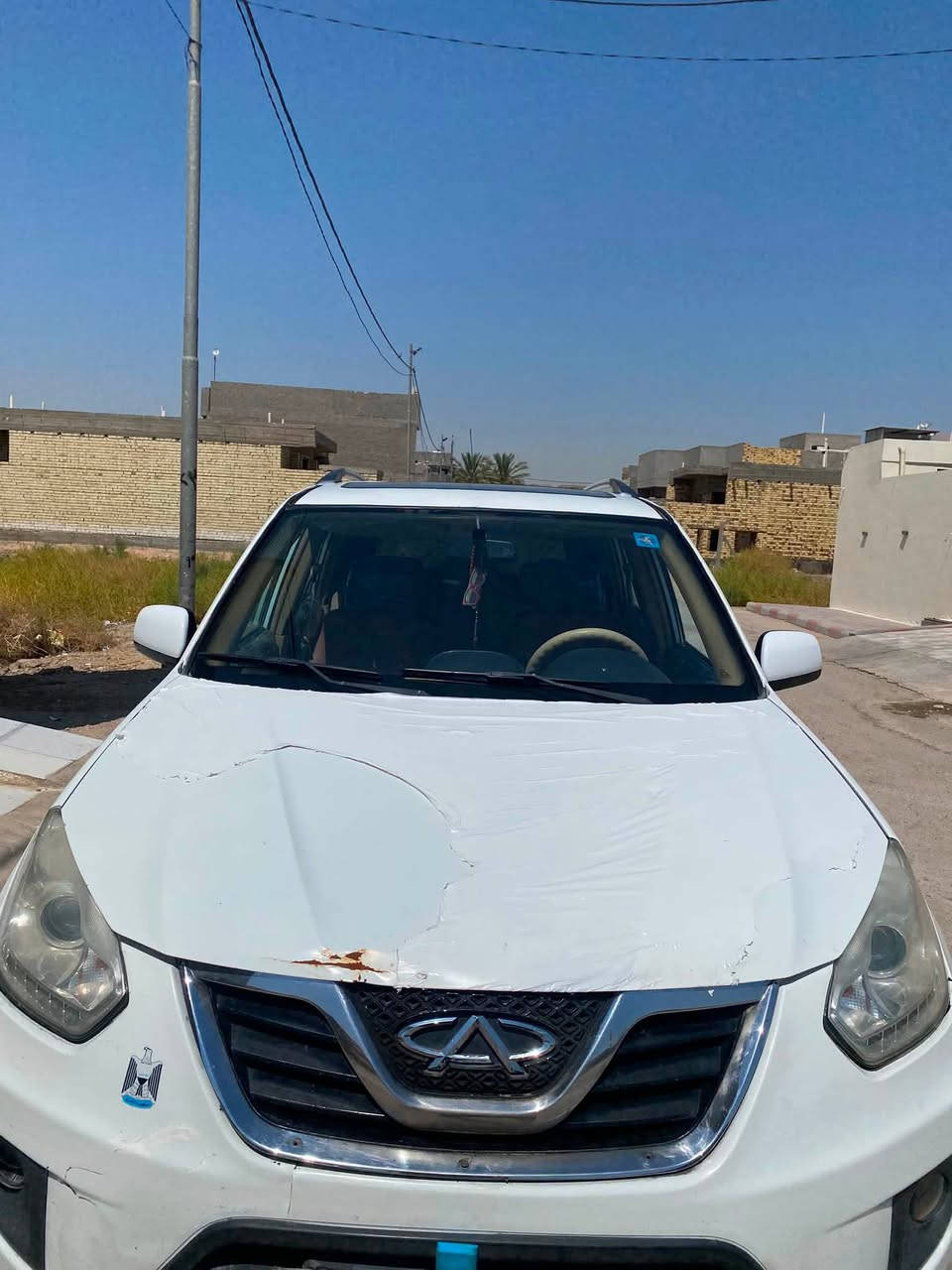 السلام عليكم . 
تيكو 13 رقم بابل محرك 2000 بدون حادث 
رشات صبغ بسيطة .سنوية 2030 
كير محرك مكفولات . تدفئة تبريد بالكشنات 
داخل جلد . باتري جديد . تايرات جديدة . حدادية جديدة
مكاني الحلة ***********
السعر 52 وبيها مجال
