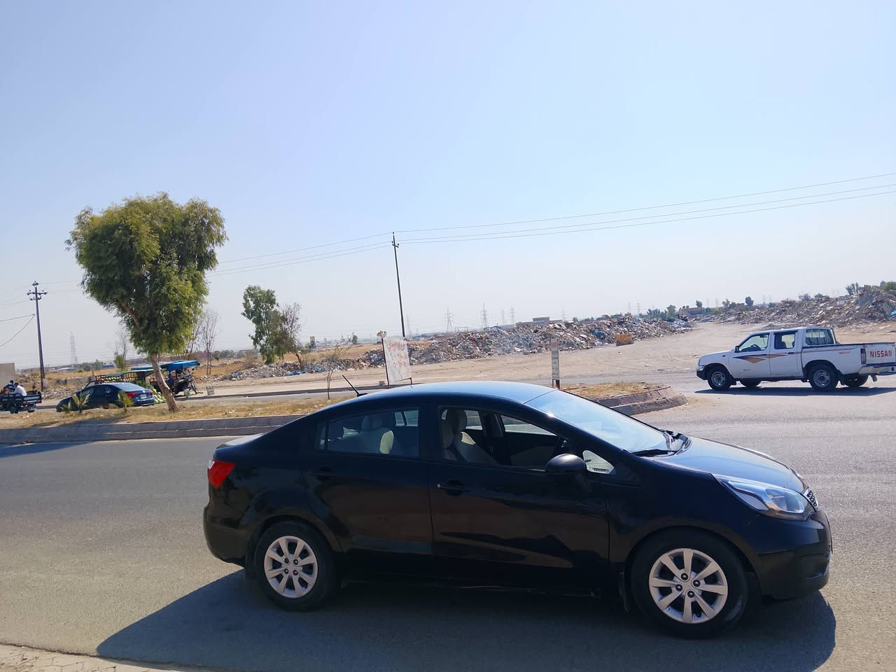 كيا ريو موديل 2013 قطعتين صبغ
بدون دواخل سياره ماشي 85 الف 

رقم اربيل 

دفتر بنزين 

موجود 

محرك وكير بشرط 

كير اوتوماتيك

***********

سعر 74
