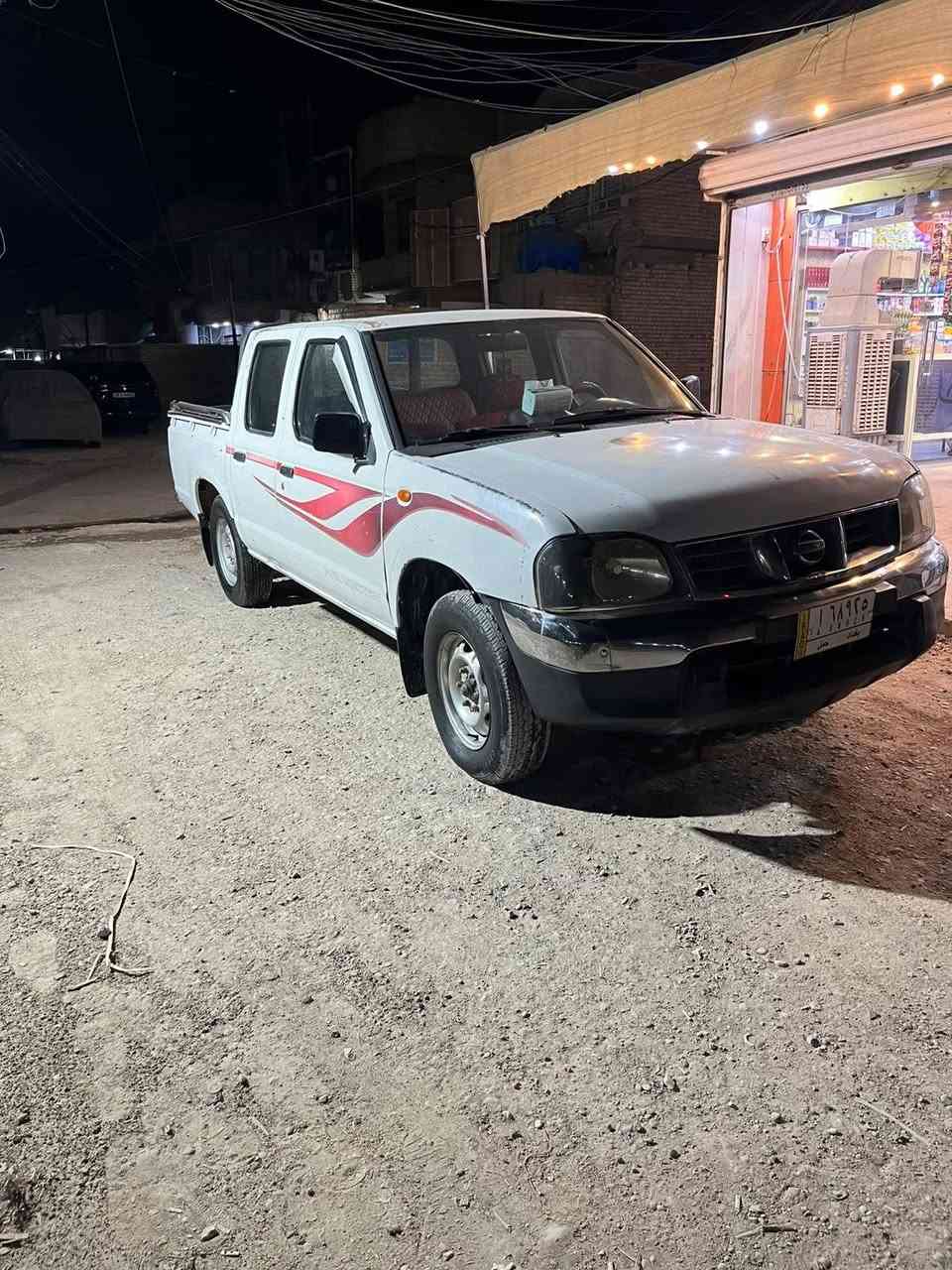 للبيع بيكم نيسان ٢٠٠٧ رقم بغداد السعر ٩٥ وبيهه مجال  العنوان بغداد مدينة الصدر الدسيم ***********
