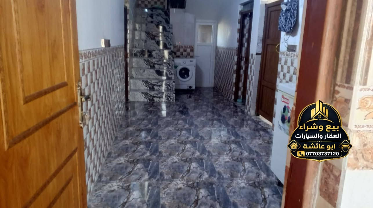 السلام عليكم بيت للبيع في تل الزعتر خلف مطعم الزيتون
مساحة القطعه 270م  زراعي 
 غرف نوم  2
ومطبخ 
صحيات داخليه 
 هول  وسطي 
وستقبال وكندور 
وصحيات خارجيه 
والبيت بناء جديد
  سقوف ثانويه  و سيراميك  كله جديد ومرتب
شارع واسع
 للاستفسار خاص 
او على الرقم /ابو عائشة ***********
