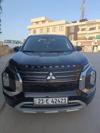 اوتلاندر • فول مواصفات • ٢٠٢٢