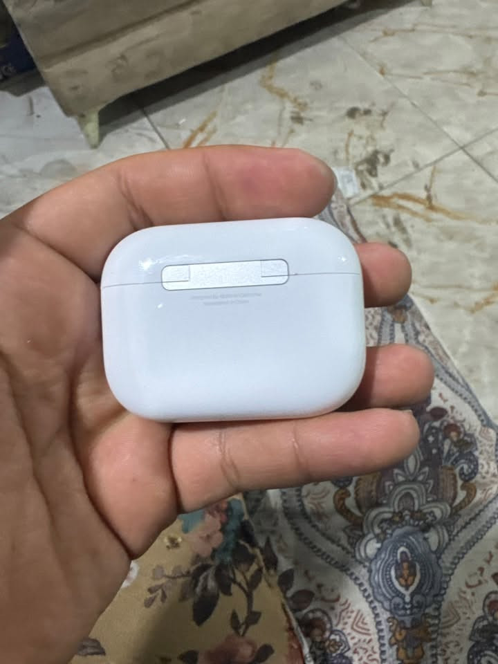 السلام عليكم
سماعة AirPods Pro3
جديدة مستخدمه يوم واحد
اتصال او مراسله واتساب
***********
