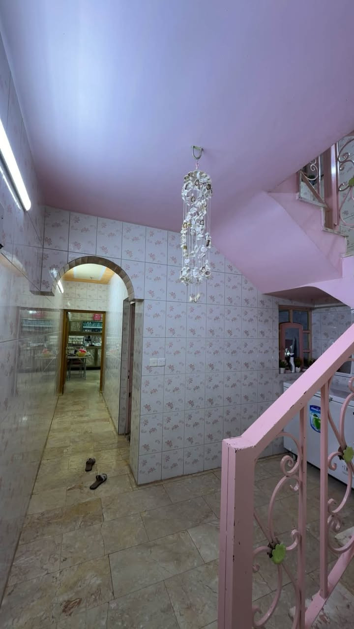 نصف قطعة للبيع 📍
📌 المساحة: 72 متر
📍 الموقع: مدينة شارع الفلاح – قطاع 7 – فرع الشارع العام
📞 للاستفسار: ***********
