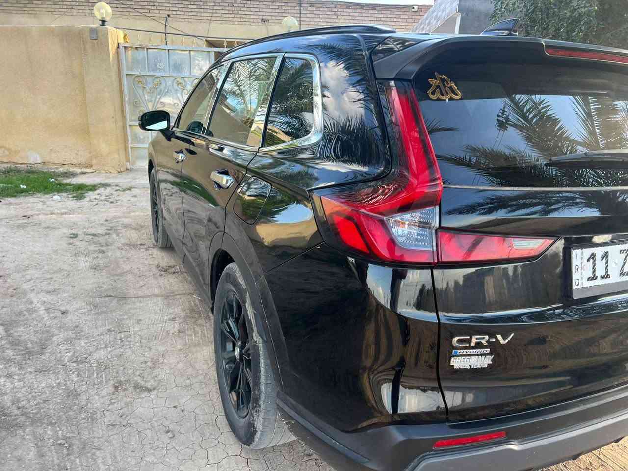 السلام عليكم 
هوندا crv موديل 2023
ماشية 120 
سبورت
سيارة كاملة مواصفات
السعر 179
حادثهة كلش خفيف
للاستفسار ***********
