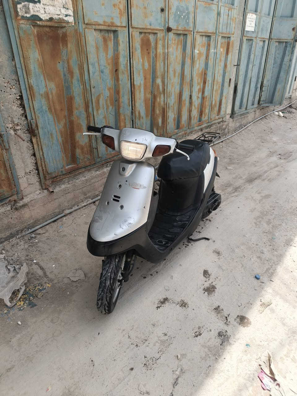 بطه بلاديه مامفتوحه مكينه ناعمه الدراجه نشطه كلها كامله مابيها نقص السعر 325 المكان كربلاء حي الامامين ***********
