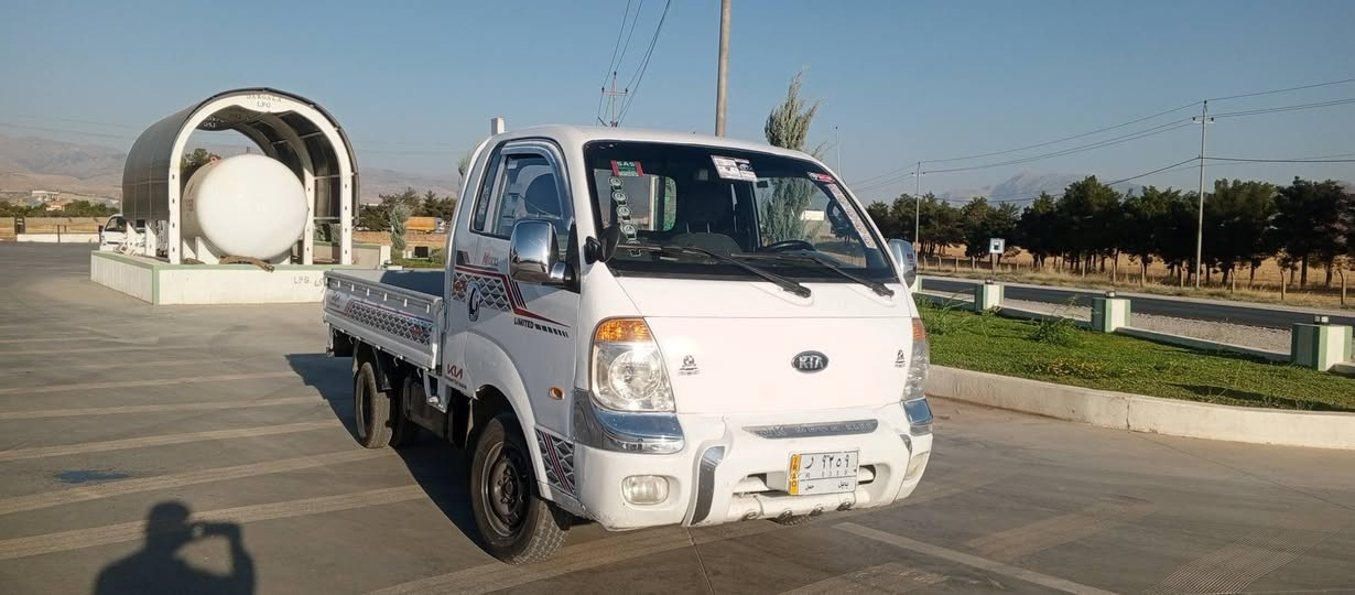 بەناوی خوای گەورە
کیادووتەنی مۆدێل 2011سەنەوی جنوبی لەگەڵەوکۆدی ئاسایشی بۆکراوە مەکینە 3هەزارنۆزڵ وپەمپ ساغە بڕاوەنیە پەمپکراوەبۆجوانی نرخ55گەڵا*********** بشدار, السليمانية
