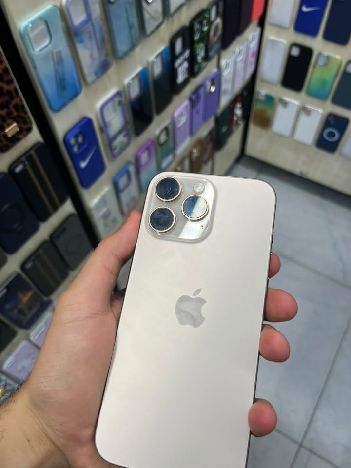 ايفون ١٦ برو ماكس • ٢٥٦ • بطاريه ٨٩%