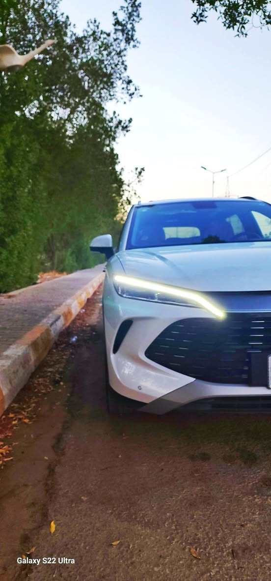 السلام عليكم ورحمة الله. وبركاته BYD SONG L 2025
فول مواصفاة لكن مو فلاكشب 
السيارة بعدها جديدة بحالة الوكالة 
ماشية 10900 
مواصفتها معروفة 
مسويلها برمجة انجكتر وكالة 
بانوراما 
5كاميرات محيطية 360 درجة  +3D +شفاف 
اوتو هلود 
رادارات 
حساسات
داش كام بلادي 
جنطة كهرباء
 جميع وضعيات القيادة + تحكم كامل من الشاشة 
مري شفت + اشارة + ترحيب 
ماساحات اوتو حساس
هي فول 
بيها شخط بالباب مقدار اصبع واصلا ممبينة بس حبيت اذكرها 
شخطها ابني بالبايسكل موضح بالصور الباقي كفالة 
رقم بغداد بأسمي 
مكاني بابل الحلة المركز 
السعر المطلوب 30 مليون دينار عراقي وبيها مجال للطيبين 
***********
