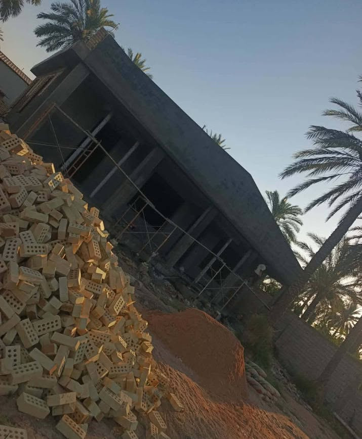 (كادر لبخ من الفلوجه‪(***********)(
سقل ناعم ب 7
لبخ ونثر ب8
لبخ اجراره ب6
تصفير مصاطر ب9
التشميع ب3
جص وبورك ب7
طلس
كوبلن
فوم تركي
لواجهات قطعي
مبيت بنفس الموقع
