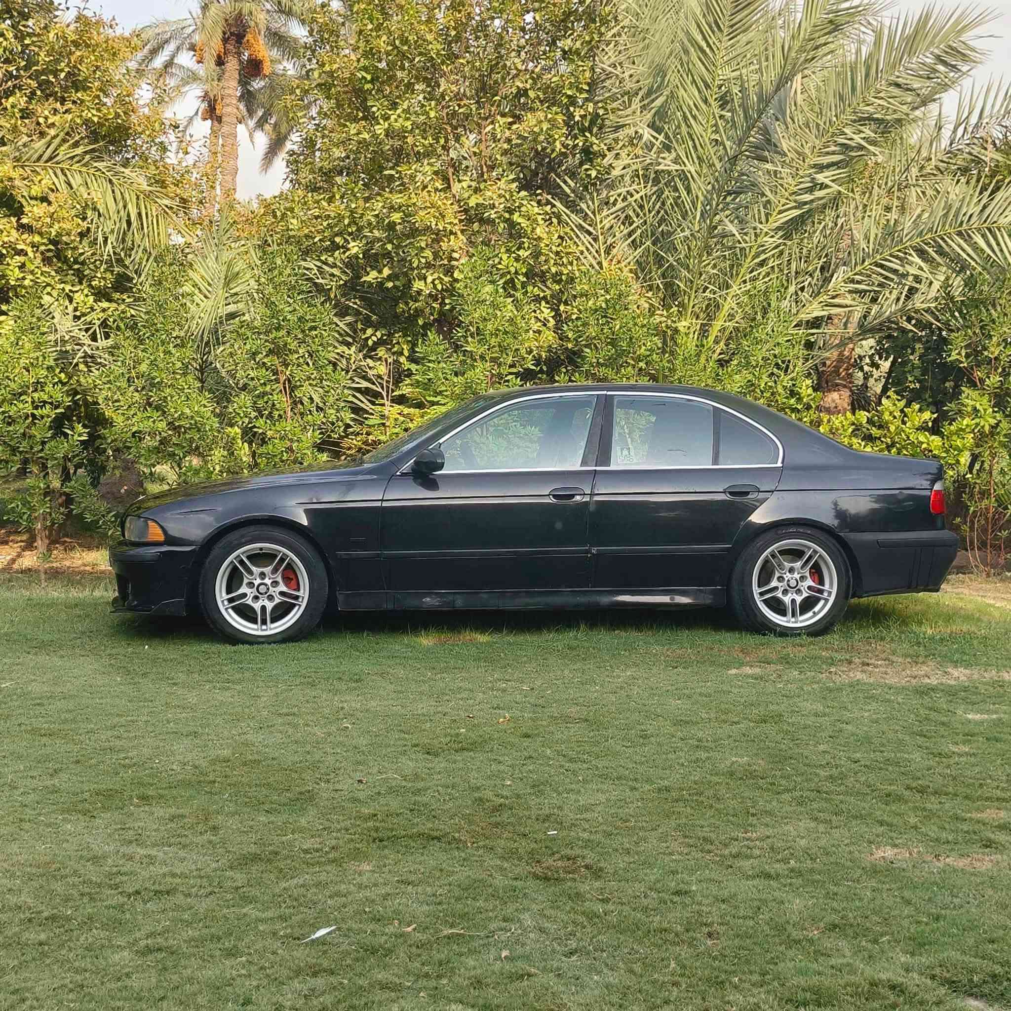 بي ام صقر • ١٩٩٦ • حجم ٤٫٤