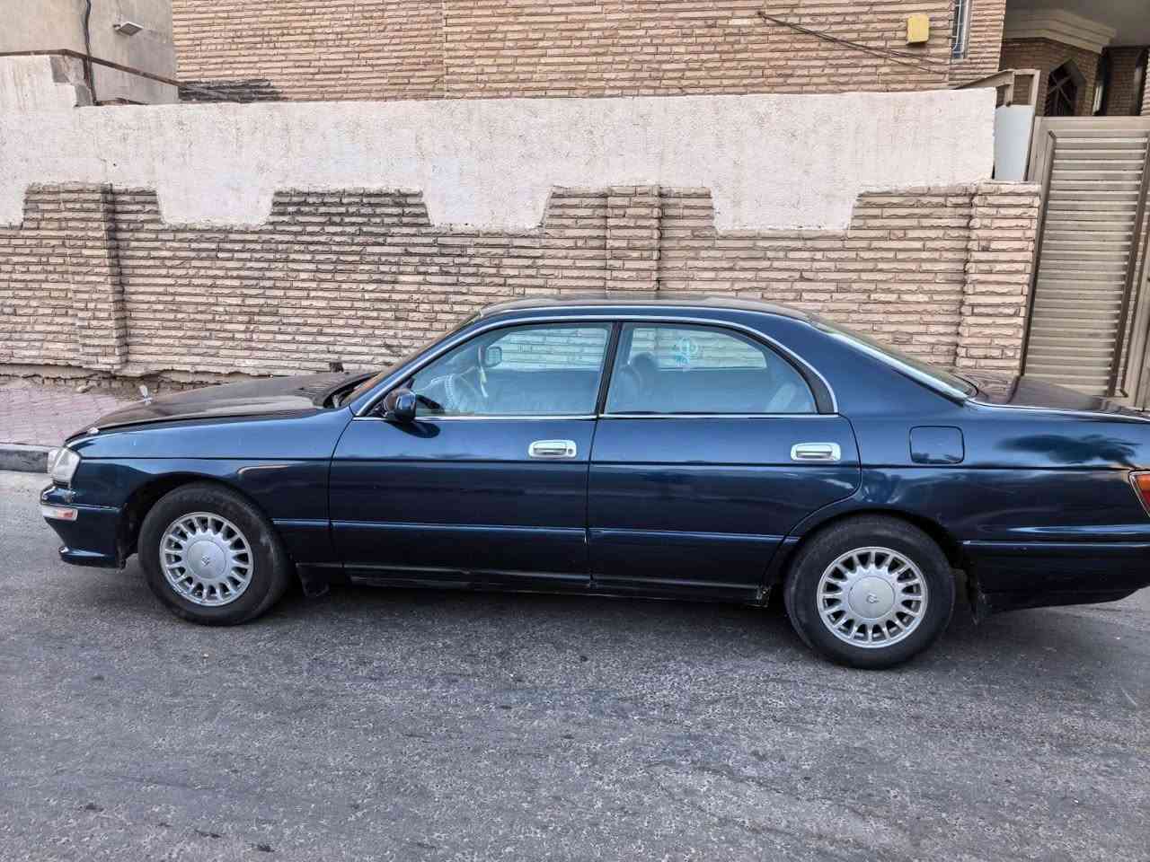 السلام عليكم سياره بطه للبيع مكفوله كص ونقل جثه رقم دولي باسمي تحويل بأي محافظه موديل 96 جاهزه مكينه كير تبريد شغال ع الفحص سعرها 48
رقم الهاتف ***********
