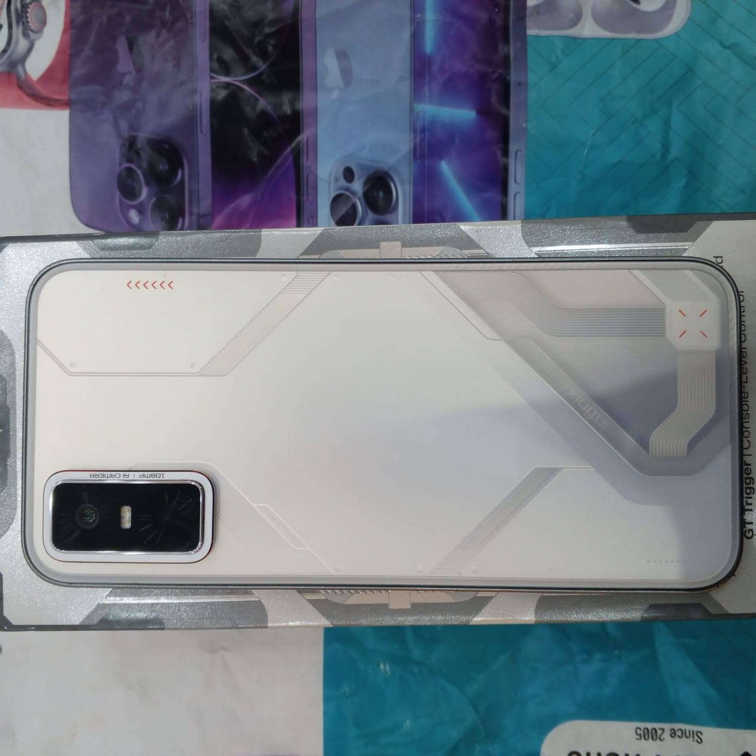 انفنكس GT30 PRO لون أبيض مستعمل نظيف كلش ذاكرة 256GB و الذاكرة العشوائية 24 ملحقاته كامله و وياه سماعة  و المبرد شويه مكسور ما يأثر يبرد طبيعي 144hz 120FPS بطارية 5500 و وين ما تريد اخذه فحصة برغي ما مفتوح متواجد فيس و واتساب *********** بغداد السعر 360 قفل
انفنكس GT30 PRO لون أبيض مستعمل نظيف كلش ذاكرة 256GB و الذاكرة العشوائية 24 ملحقاته كامله و وياه سماعة  و المبرد شويه مكسور ما يأثر يبرد طبيعي 144hz 120FPS بطارية 5500 و وين ما تريد اخذه فحصة برغي ما مفتوح متواجد فيس و واتساب *********** بغداد السعر 360 قفل
