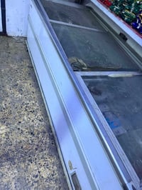 عندي هذن 4برادات ابيعن عله وضعيتهن 07718136985