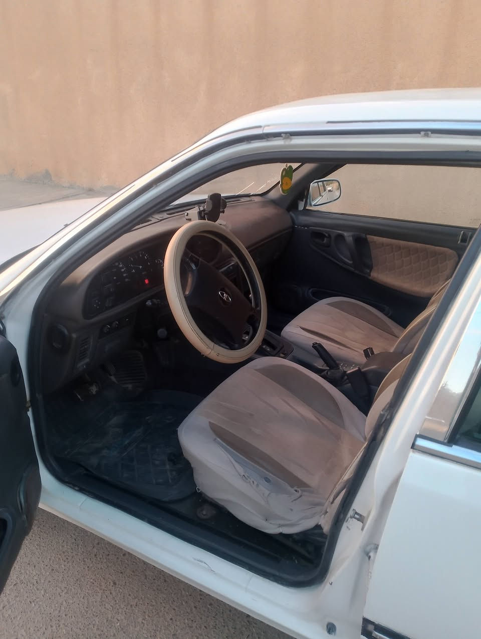 السلام عليكم دايو برنس للبيع موديل95
سنويه لغايه31 رقم بغداد دولي 
تخم تاير جديد كهربائيات كله شغاله 
كير محرك خير من الله تراي للبصره 
سنتر لك تقفيل و غلق ع ريمون 
صدر امامي خلفي ممتاز السياره بيه كم قطعه صبغ وابيع  كحزام 
جام اربعه كهربائي شغال يصعد وينزل سياره للبيت 
تبريد غراضه كامله بس فاصل _المكان الانبار الفلوجه 
(السعر _40و بيه مجال) 
(الاستفسار _***********_***********) ابو انس
