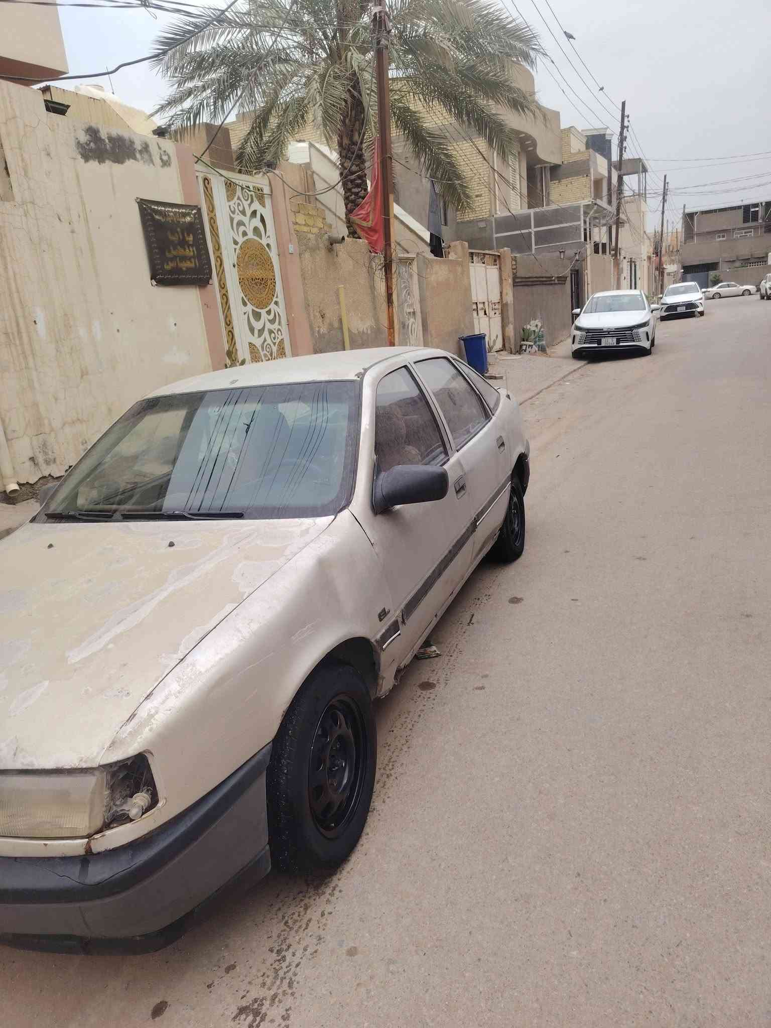 اوپل فيكترا • ١٨٠٠ • نجف