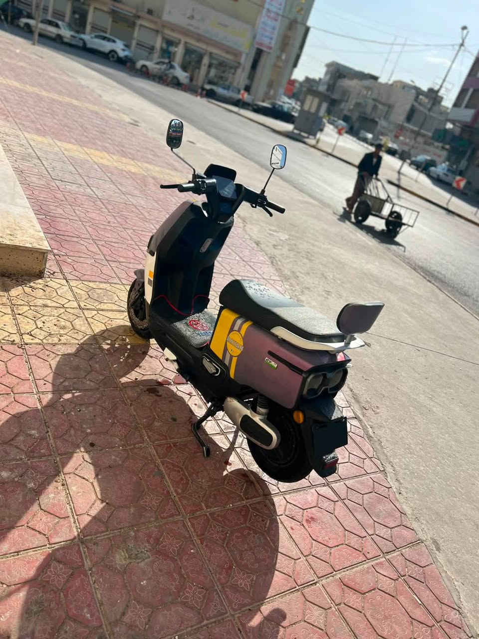 ماطور شحن الريان مبدل بطاريات قبل شهرين طخم كامل السعر ٧٢٥ وبي مجال بسيط ***********
