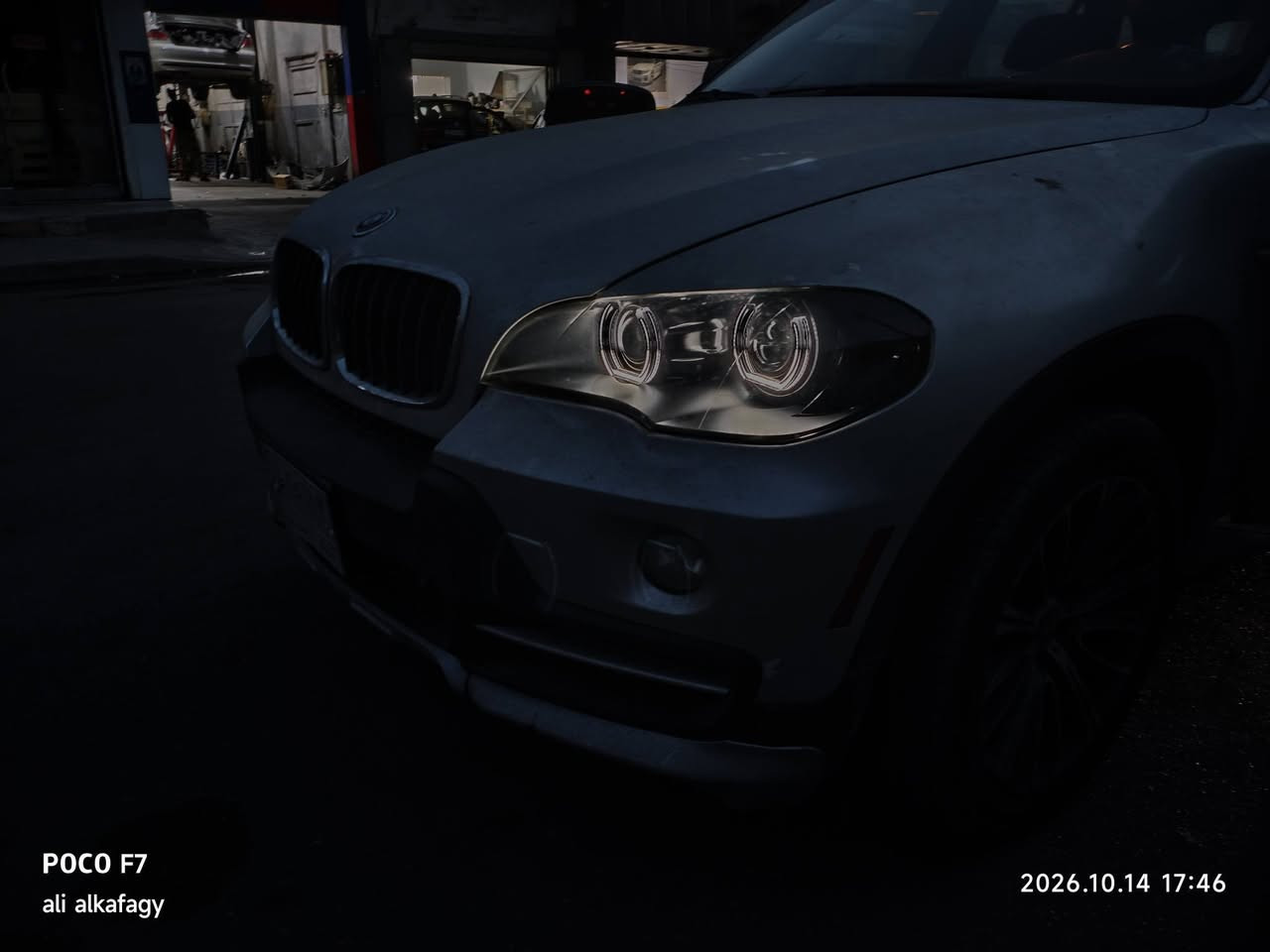 X5 E70 • ٢٠٠٩ • ليزر لايت