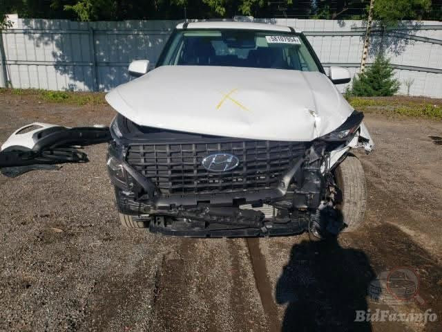 السلام عليكم للبيع فينو موديل 24 رقم بغداد باسمي سياره وارد امريكي نضيفه جدأ استخدام شخصي شي قليل ماشيه 40 الف حادث بسيط فقط دعاميه وبنيد جاهزه من كلشي مكاني بغداد السيديه 

السعر 137 بيها مجال 
‭
***********‬

نص مكتوب في الصور:
- 58107954