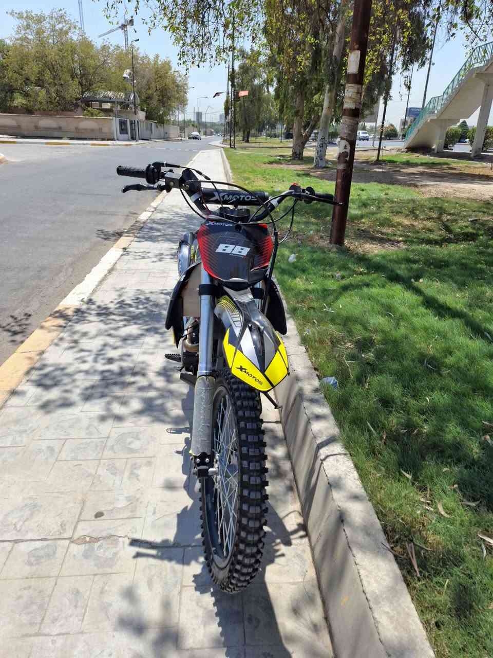 Xmotor 250cc 
قفاز اكس ماتورز حجم ٢٥٠ 
رقم اربيل انكليزي 
تحويل مباشر 
مال دكان سليم استخدام اقل الاسبوعين
كفاله عامه. 
مره وحده مبدل دهن 
وضع شركه 
بغداد الكرخ 
***********
السعر المطلوب ٢مليون 
بيه مجال قليل كلش ودراجه وضع شركه ومامتوازي على بيعته
ولاسعر خاص ولاتعال خاص (سوالف القفاصه )
علمآ سعر بلشركه مليونين.و٤٠٠
